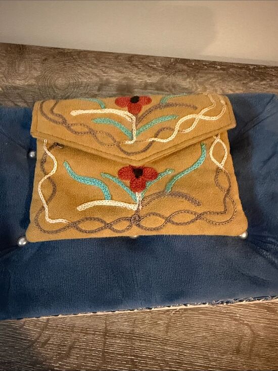 Unbranded Handbags - Boho Embroidered Faux Suede Clutch Wallet Camel Floral Snap Pouch